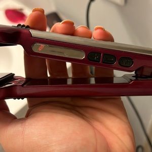 Infiniti Pro Conair straightener